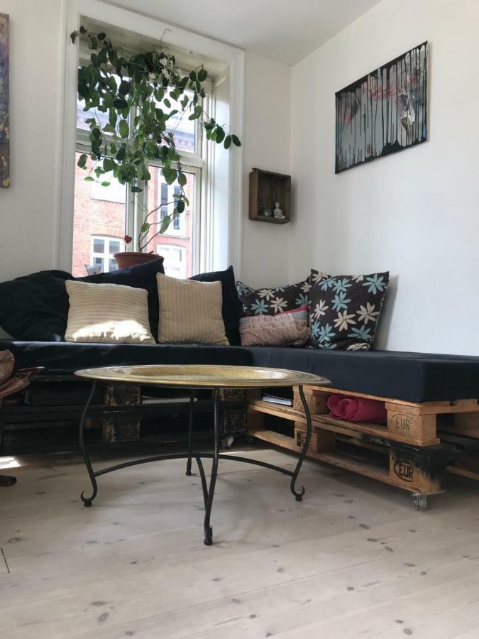 Lägenhet Charming Apart. 5 Min Walk From Central Station